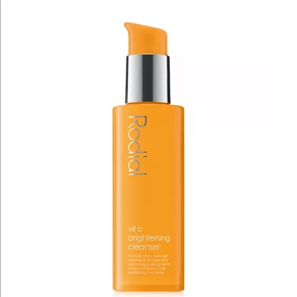 Rodial
Vit C Brightening Cleanser 4.75 oz.